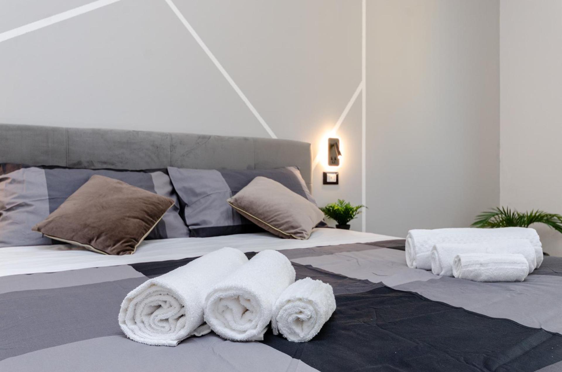 Vivimihome - Vivi I Navigli Elegante E Centrale Milan Bagian luar foto
