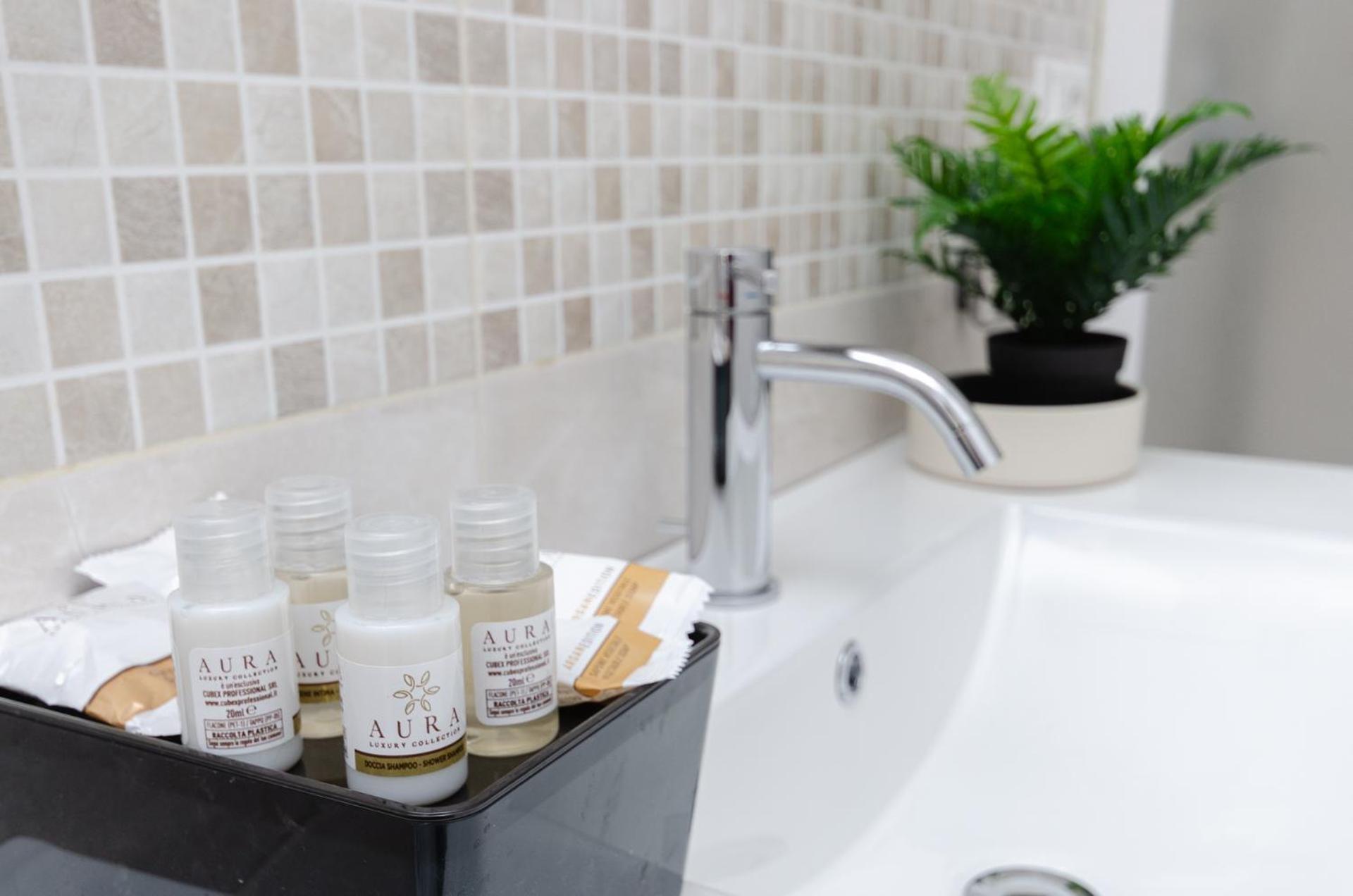 Vivimihome - Vivi I Navigli Elegante E Centrale Milan Bagian luar foto